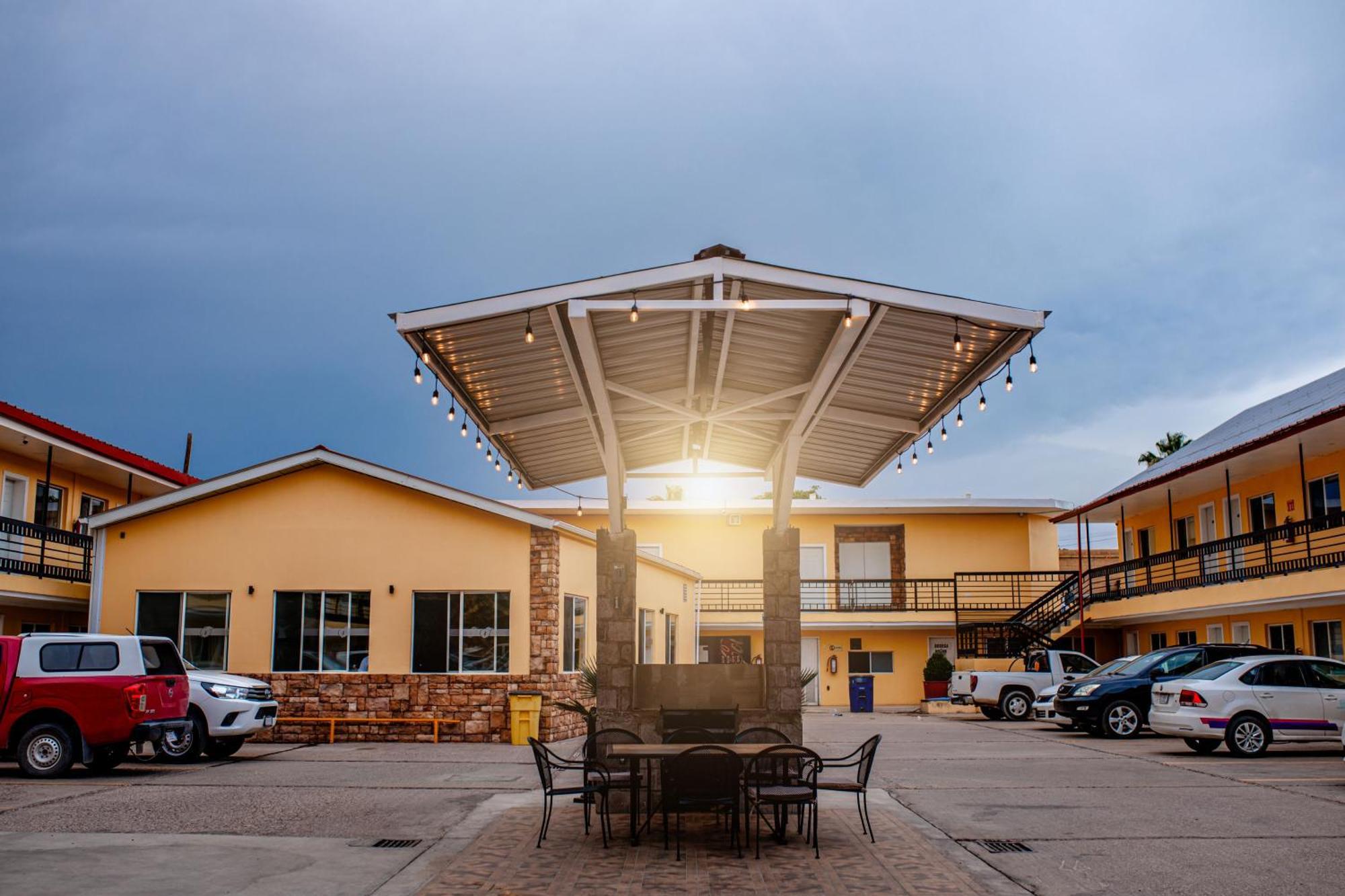 Durazno Inn Nuevo Casas Grandes Zewnętrze zdjęcie